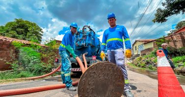 Águas de Teresina reforça manutenção preventiva e retira 28,5 toneladas de resíduos irregulares da rede de esgoto em 2025 