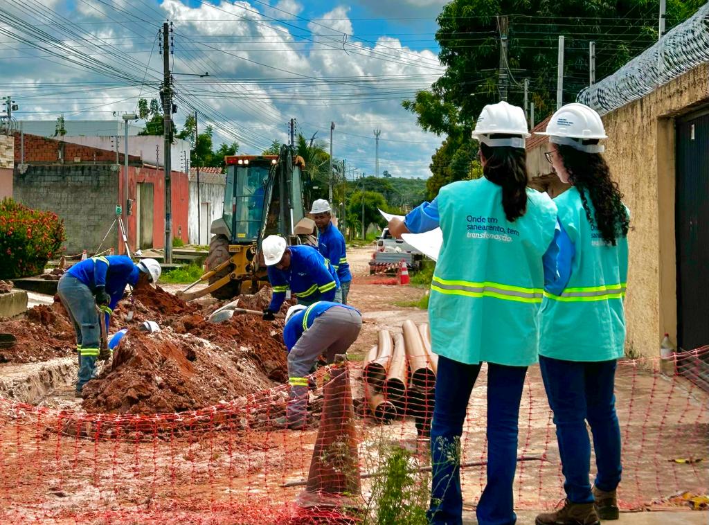 Obras de esgotamento seguem em seis bairros de Teresina  