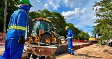 Obras de esgoto avançam e levam mais saúde para seis bairros de Teresina 